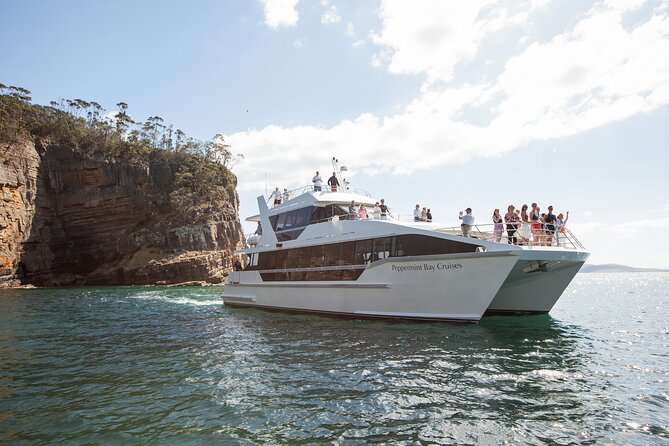 Peppermint Bay Cruise & Lunch - Arriving at Peppermint Bay in Woodbridge