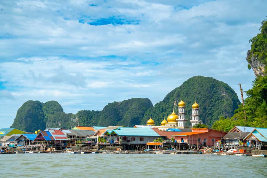 Phang Nga Bay: Longtail Boat Sightseeing Tour - Ko Tapu, the James Bond Rock