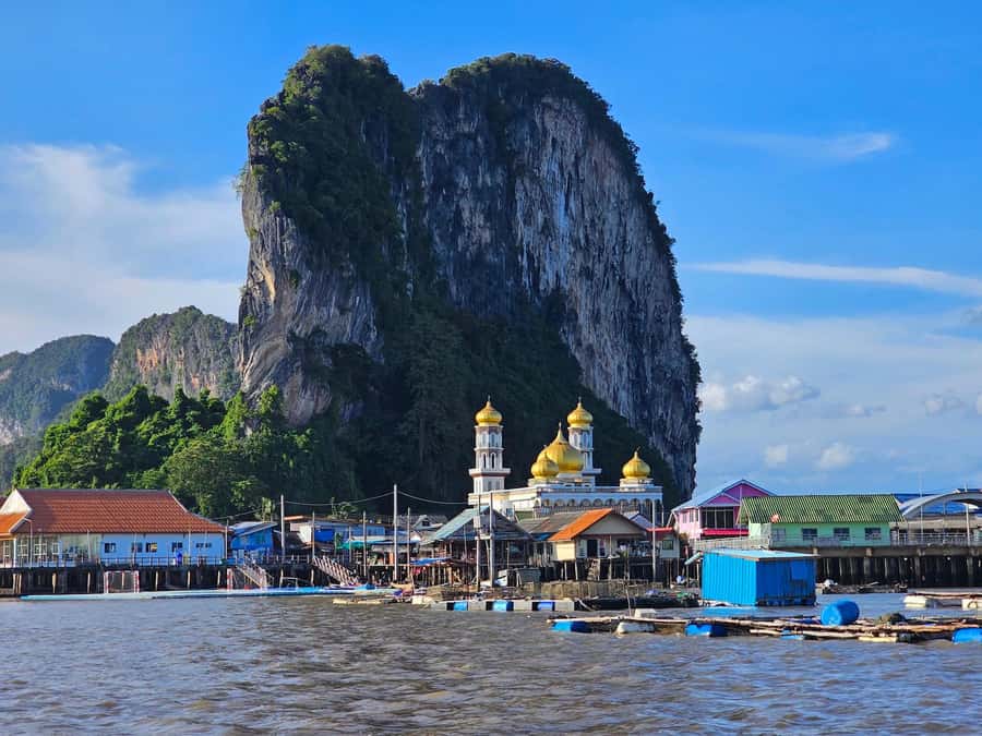 Phang Nga: Private Longtail Boat to James Bond & Koh Panyi - Getting to the pier at Pang Nga Bay Park Tgai Restaurant