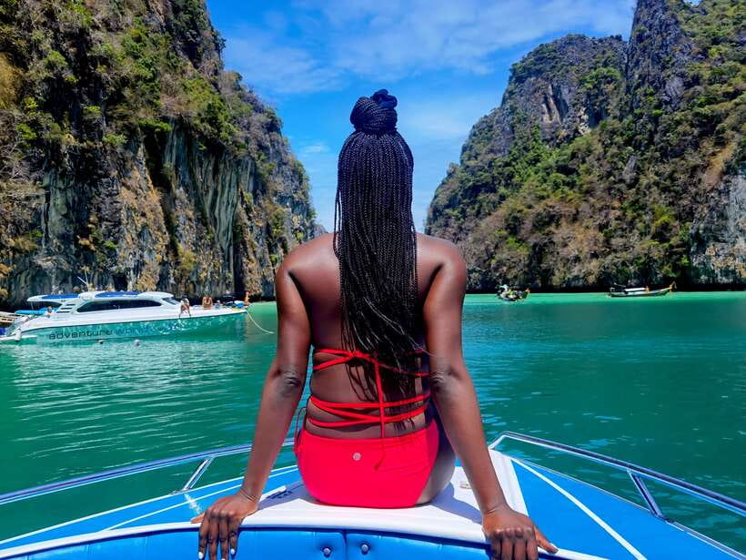 Phi Phi: Half-Day Speedboat Tour with Maya Bay & Snorkel - Maya Bay, the famous hour