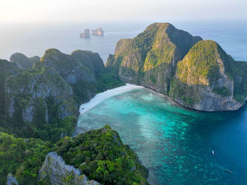 Phi Phi: Half-Day Speedboat Tour with Maya Bay & Snorkel - Viking Cave and Loh Samah Bay