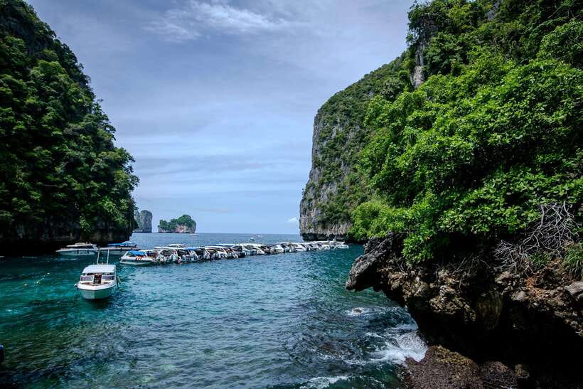 Phi Phi Island: Maya bay Sunset & Plankton by Speedboat - Why the glowing plankton makes this tour different