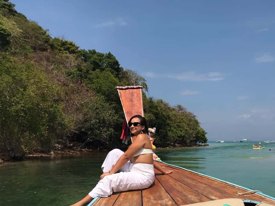 Phi Phi: Private Maya Bay Longtail Boat Tour with Snorkeling - A Longtail Boat Start at Tonsai Bay