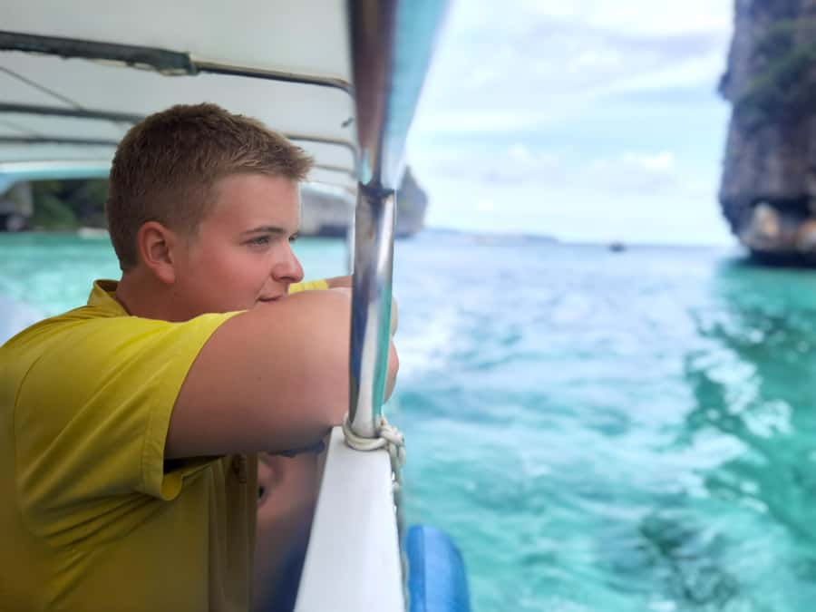 Phi Phi: Private Speedboat Tour with Maya Bay and Snorkel - Loh Samah Bay before Maya Bay