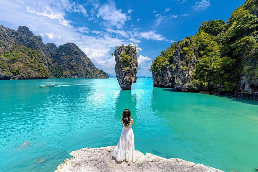 Phuket/Khao Lak: Phang Nga Bay's Grottoes & Golden Hour Glow - James Bond Island after the day boats thin out
