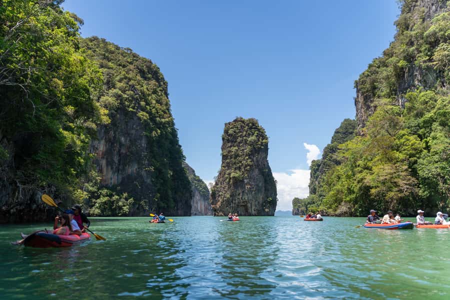 Phuket: Phang Nga Bay Lunch and Dinner Sunset Party Cruise - Sunset dinner as the cruise turns into a party