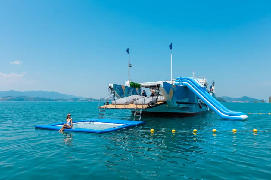 Phuket: Phang Nga Bay Lunch and Dinner Sunset Party Cruise - Panak Island and the first chance to get wet