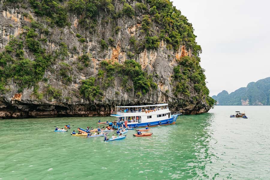 Phuket: Phang Nga Bay Twilight Kayaking Tour with Meals - Panak Island, caves, and hidden lagoons