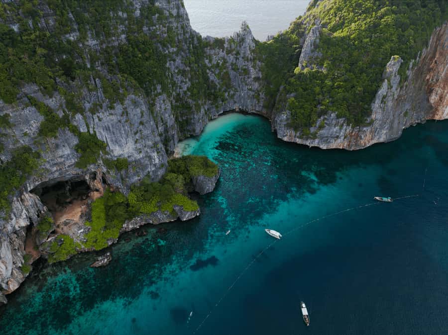 Phuket: Phi Phi Island & Maya Bay Luxury Yacht Day Tour - The sunset cruise back to Phuket