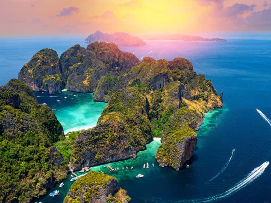 Phuket; Phi Phi, Maya Bay, Bamboo or Khai Island Speedboat - Key points before you book