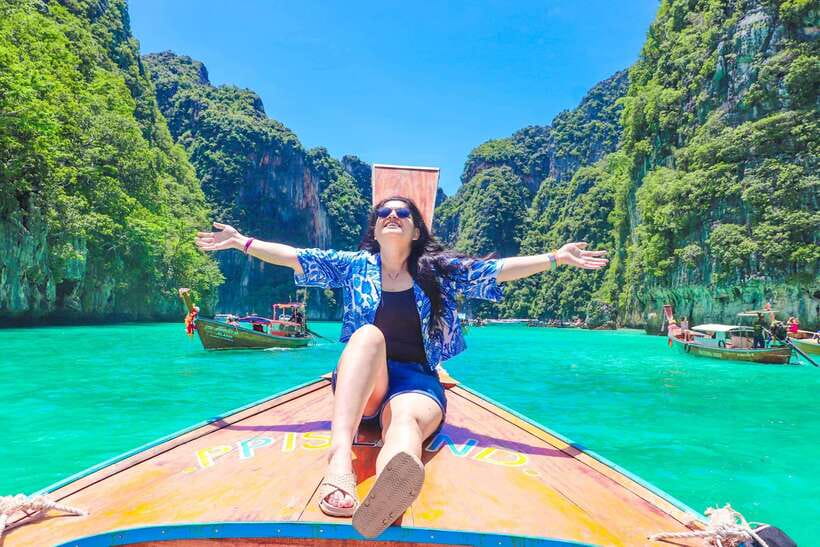 Phuket: PhiPhi, Maya Bay & Khai Island Day Tour with Lunch - Maya Bay: beautiful, famous, and crowded