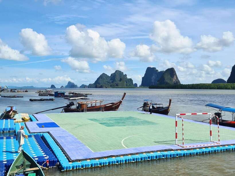 Phuket: Private Luxury Vintage Boat Trip to Phang Nga Bay - Canoeing through Hong Island