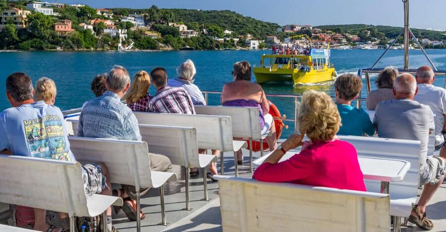 Port Mahon: 1-Hour Harbor Cruise with Underwater Views - The northern shore, naval base, and summer homes