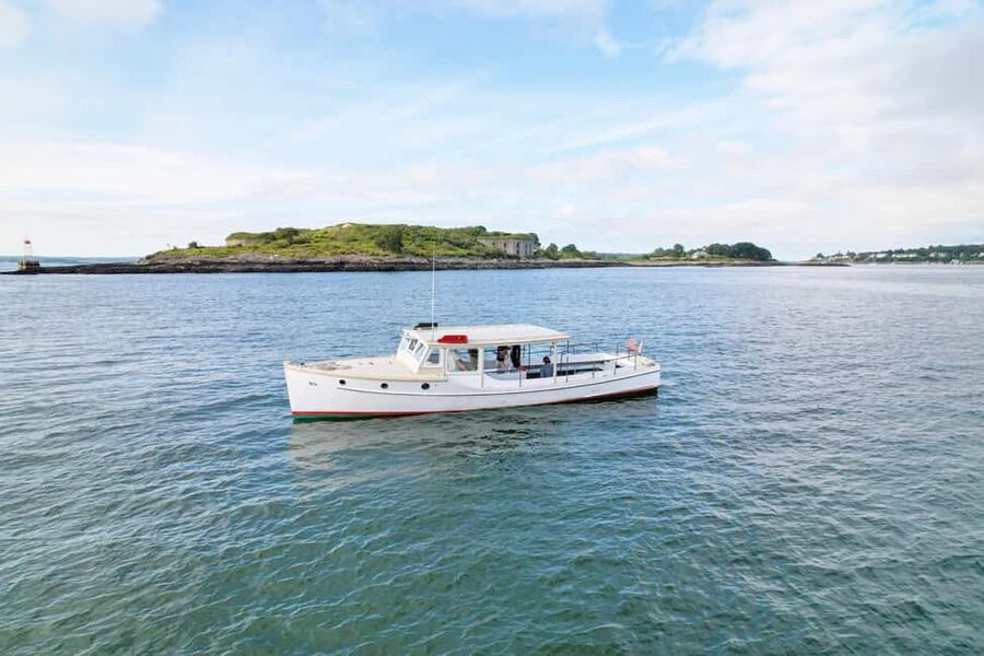 Portland: Casco Bay Lighthouse Sunset Cruise - Why a sunset cruise is a fine way to see Portland