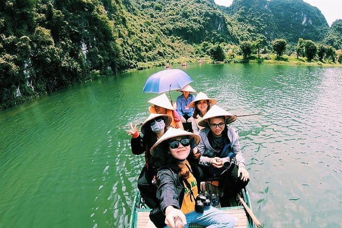 Private Full-Day Tour to Halong Bay from Hanoi - What the $220 price really buys you