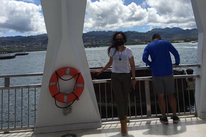 Private Hawaii Pearl Harbor Tours and North Shore (up to 12 people ) - Finish with shave ice in Haleiwa