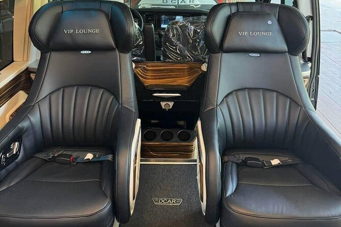 Private Transfer Dcar Limousine Ha Noi - Ha Long - A private start from Hanoi