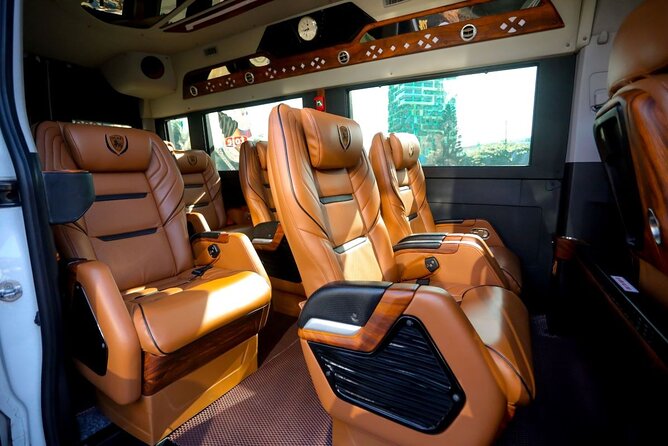 Private Transfers Hanoi <=> Halong One Way by Express Road - Leaving Hanoi by express road