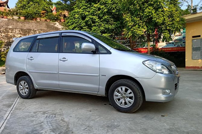 Private Transfers Hanoi <=> Halong One Way by Express Road - What the vehicle is really like