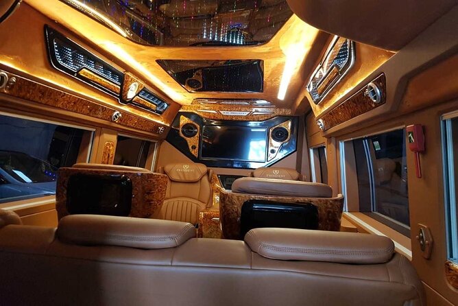 Private Transfers Round Trip Hanoi - Halong - Hanoi Full Day - Communication and timing tips