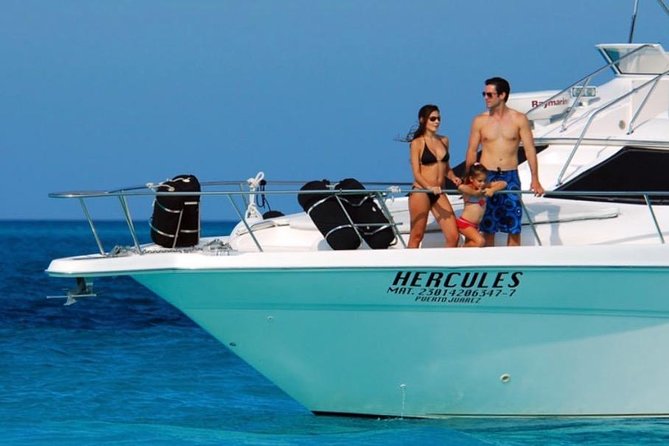 Private Yacht - 46 ft SeaRay Cancun Bay Snorkel 23P4 - Isla Mujeres and Playa Norte