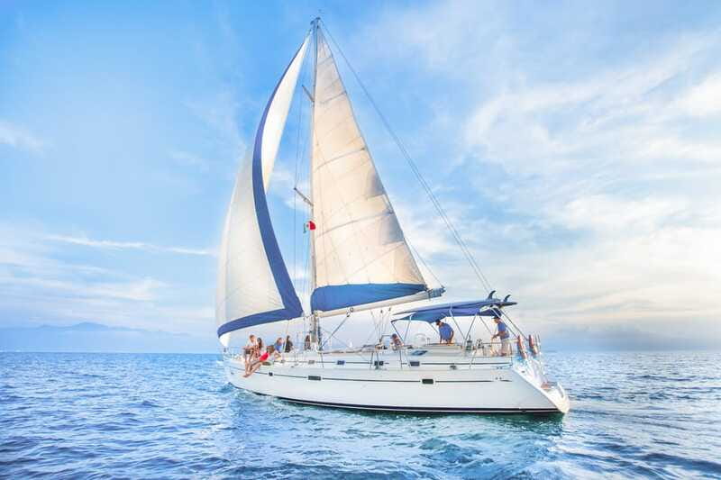 Puerto Vallarta: Luxury Day Sailing Tour of Bay of Banderas - The 100-minute sail back to Vallarta