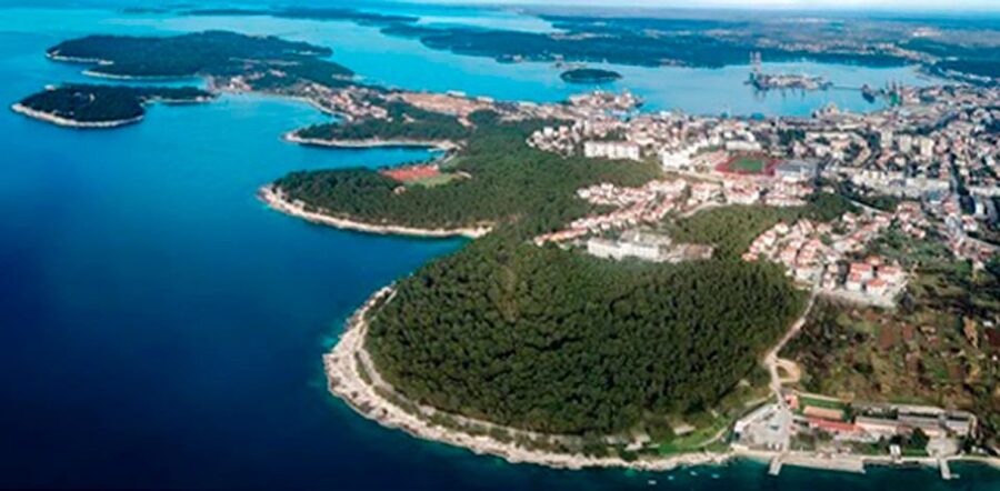 Pula: Harbor Cruise with unlimited Drinks - How much value do you get for $41?