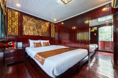 Renea Cruises – BEST Small Boat in Bai Tu Long & Halong Bay