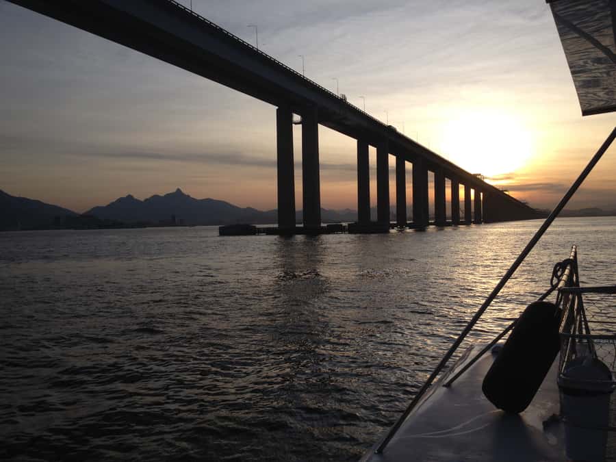 Rio: Boat Tour of Guanabara Bay - Urca Casino and Flamengo Beach on the return