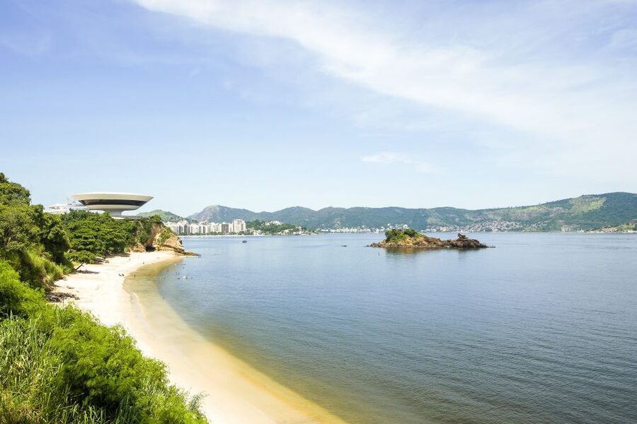 Rio: Guanabara Bay 2-Hour Boat Tour - Rio’s port, islands, and final waterfront sights
