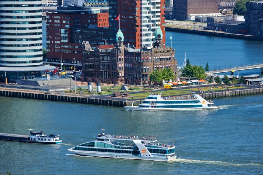 Rotterdam: Harbor Sightseeing Cruise - Who should take this cruise?