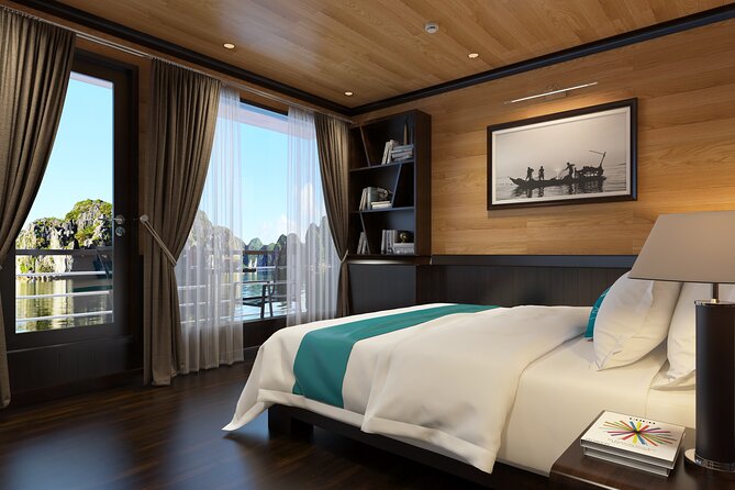 Roundtrip: HaNoi - NinhBinh - LanHa Bay on 5-Star Cruise 3days - Who should book this trip?