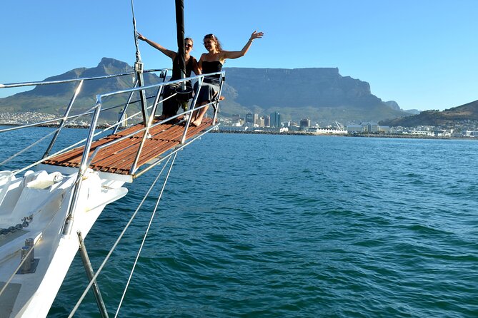 Sailing in Table Bay Cape Town aboard a Classic Schooner - Key points to know before you book