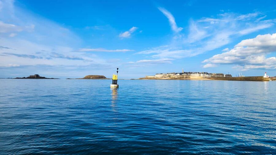 Saint-Malo: Sailing & discovering the Bay - The one-hour route across the bay