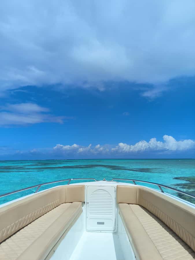 San Andres: Private San Andres Bay Tour by Luxury Speedboat - Rocky Key and the story of the Nicodemus