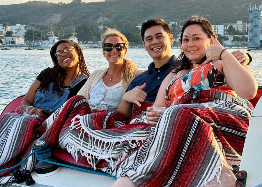 San Diego Bay: 2.5 hour Pure Catamaran Sailing Cruise - Sailing through San Diego Harbor