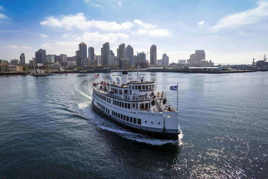 San Diego: Bay Sights and Sips Sunset Cruise - What this San Diego sunset cruise is really like