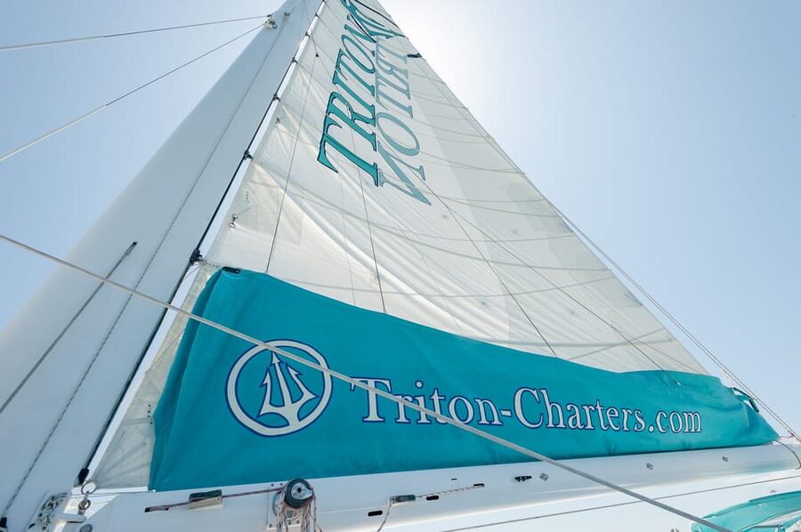 San Diego Harbor Cruise: 2.5 hour Catamaran Cruise - What the 75-foot catamaran feels like