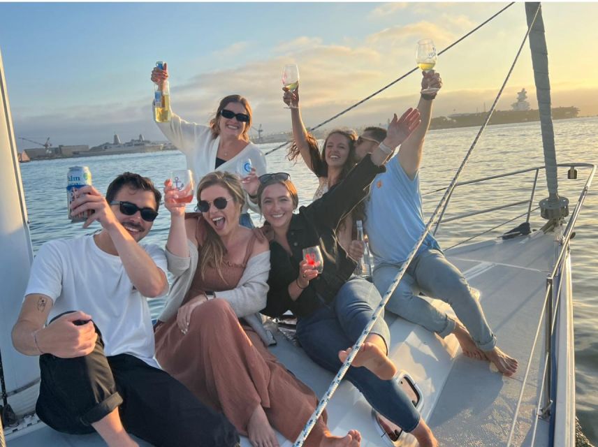 San Diego: San Diego Bay Sailing Tour - Celebrations, dates, and family time