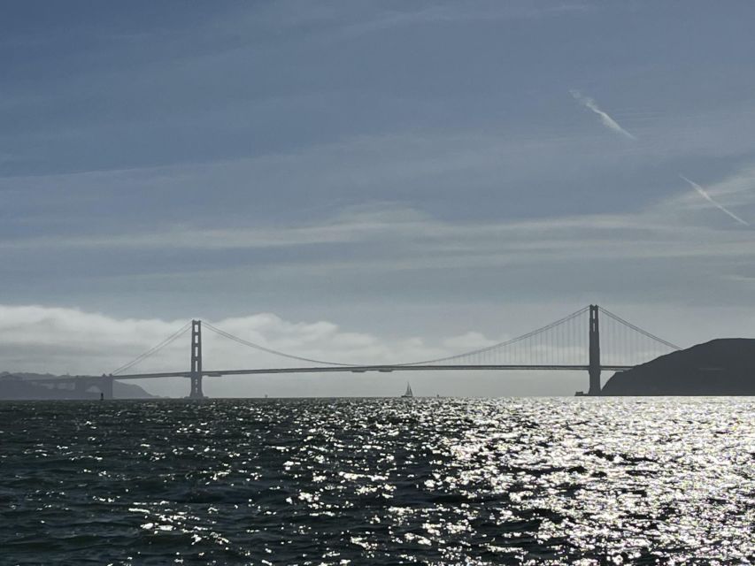 SAN FRANCISCO: (2hr) SUNSET Sailing Experience on SF Bay - Passing Alcatraz with the evening light