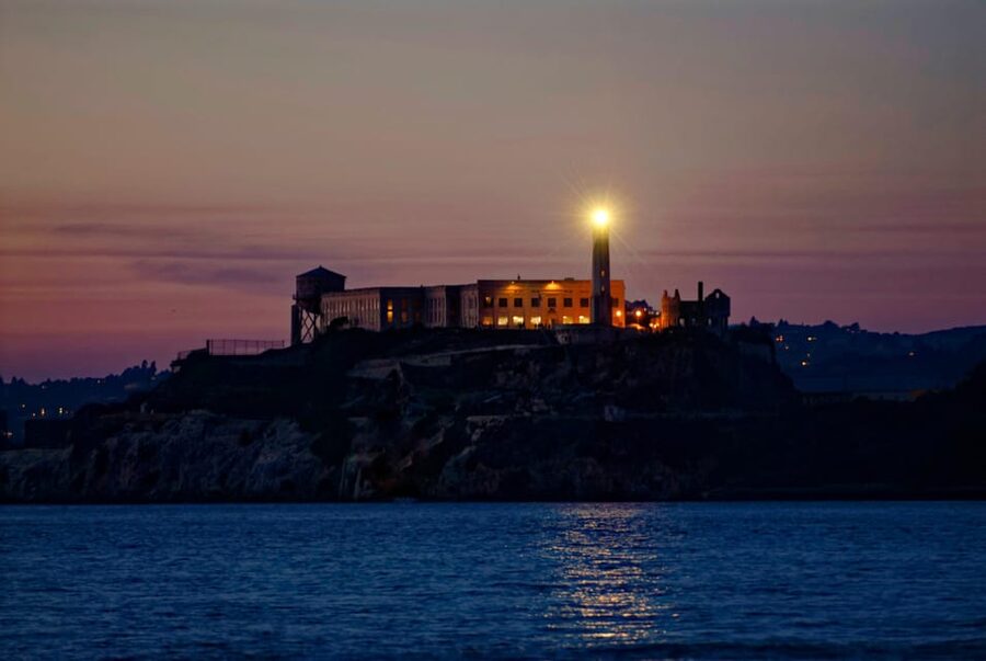 San Francisco: Alcatraz Night Tour with SF Bay Cruise - The separate Bay Cruise from Pier 39
