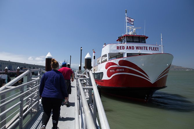 San Francisco: Golden Gate Bay Cruise (60 Minutes) - Marin Headlands and Sausalito on the return route