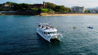 San Sebastian: Sustainable Catamaran Cruise with Audio Guide