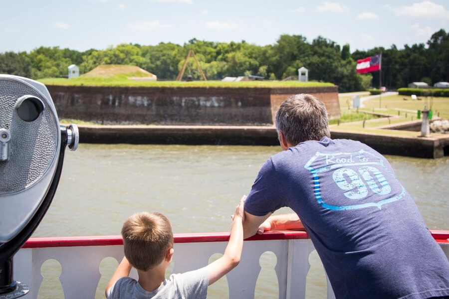 Savannah: Riverboat Narrated Harbor Sightseeing Cruise - Picking the best seat on the riverboat