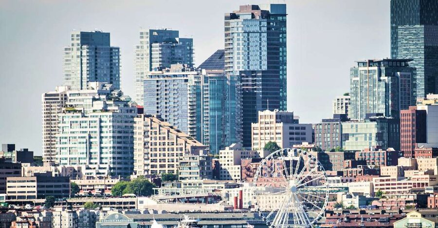 Seattle: Harbor Cruise with Local Guide - Leaving Pier 55 and following the Seattle Waterfront