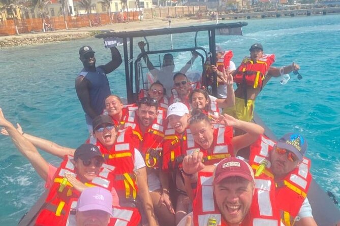 Snorkel boat trip: Sunken ship, old dutch fort & spanish bay - Three Curaçao sights in one short cruise