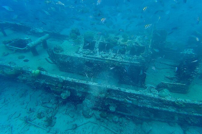 Snorkel boat trip: Sunken ship, old dutch fort & spanish bay - A quiet finish in Spaanse Water
