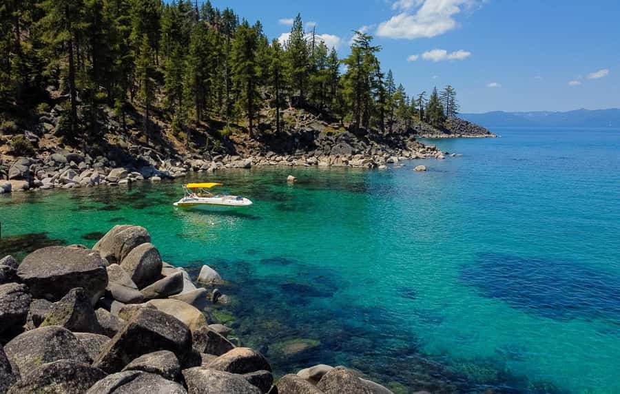 South Lake Tahoe: 2-Hour Emerald Bay Boat Tour with Captain - Leaving Tahoe Keys Marina