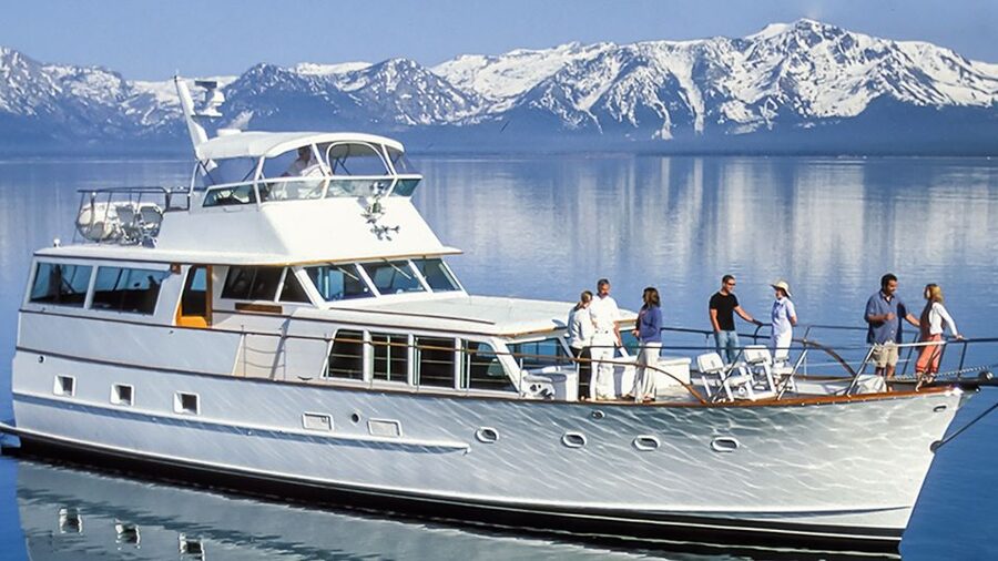 South Lake Tahoe: Sightseeing Cruise of Emerald Bay - Indoor and outdoor seating for changing Tahoe weather