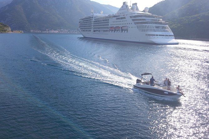 Speed Boat Trip: Kotor Bay attraction , Blue Cave and beach time - Our Lady of the Rocks and the 25-minute stop